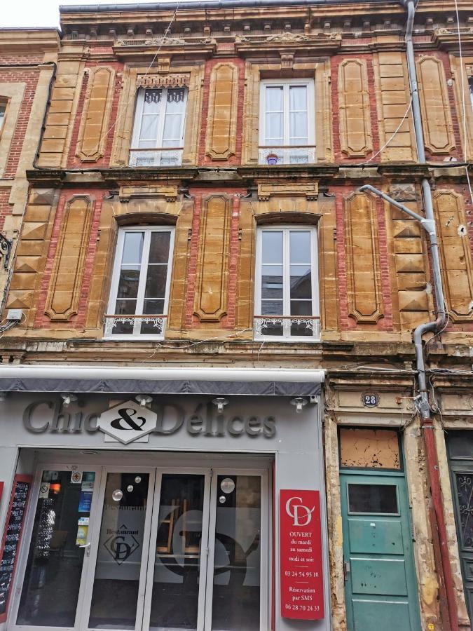 شقة Au Gentleman Cambrioleur Charleville-Mézières المظهر الخارجي الصورة